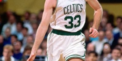 华体会体育官方是国米赞助商-詹姆斯之前联盟历史第一小前锋是拉里伯德，他有多强呢？|洛杉矶湖人队|波士顿凯尔特人队|拉里·伯德|拉里-布朗|帕特-莱利_新浪体育_新浪新闻